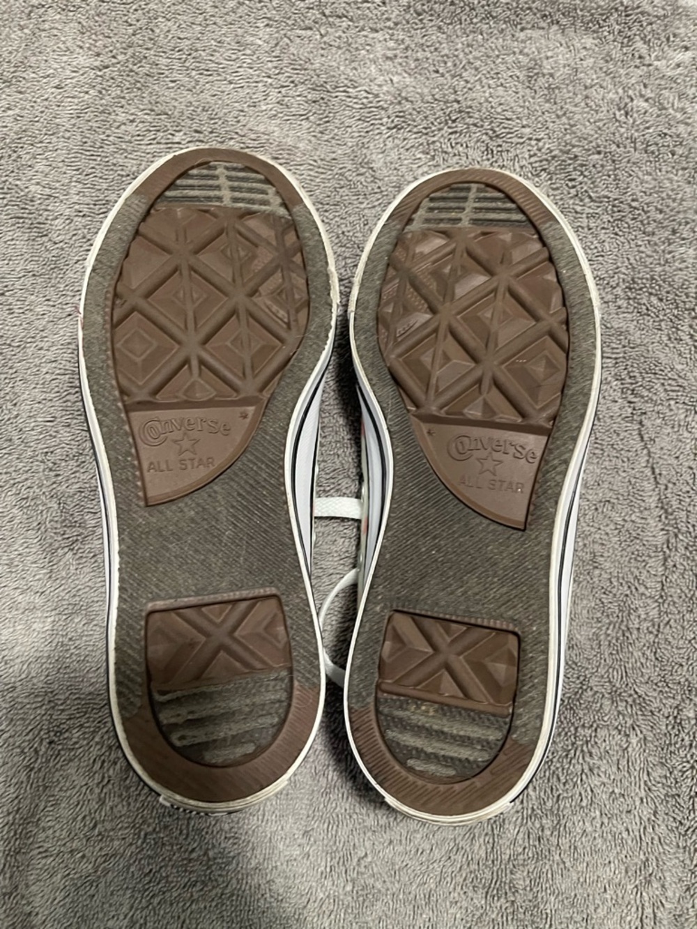 Converse - Picture 4 of 6